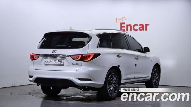 Infiniti QX60 2017 thumb 3
