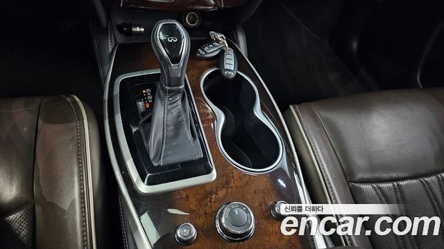 Infiniti QX60 2017 thumb 9