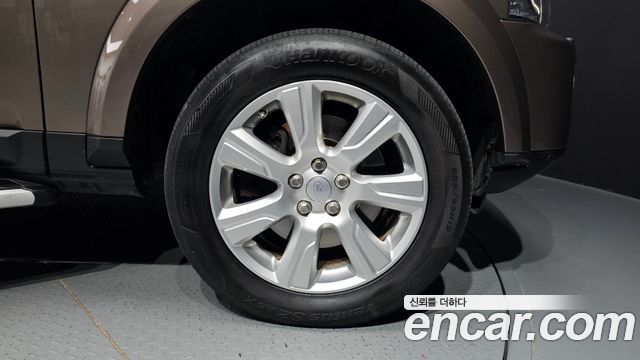 Land Rover Discovery 2015 thumb 6