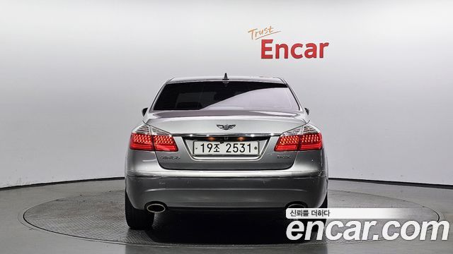 Hyundai Genesis 2011 thumb 5