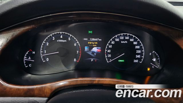 Hyundai Genesis 2011 thumb 8