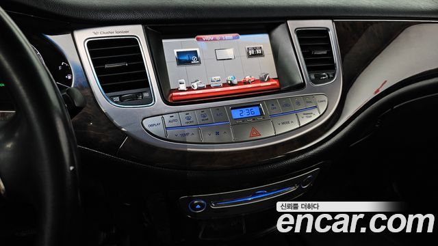 Hyundai Genesis 2011 thumb 12