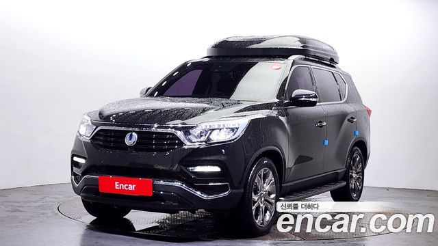 SsangYong Rexton 2017 thumb 12