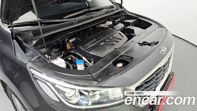 Kia Carnival 2019 thumb 6