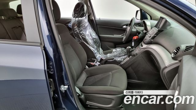 Chevrolet Orlando 2016 thumb 10