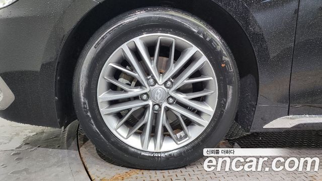 Hyundai Grandeur 2017 thumb 6