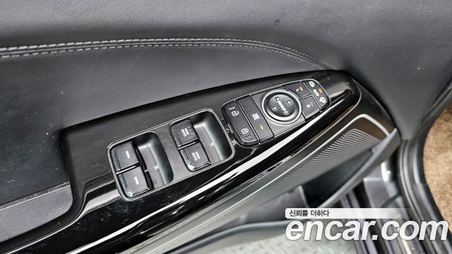 Kia K7 2017 thumb 5