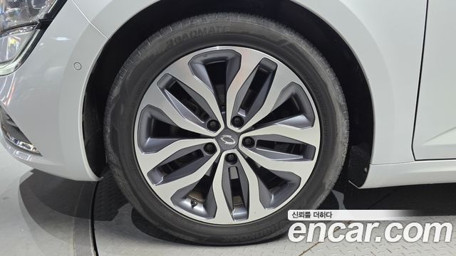 Renault Korea SM6 2016 thumb 6