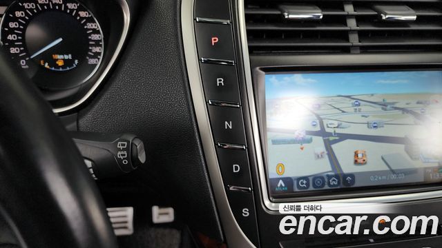 Lincoln MKX 2016 thumb 10