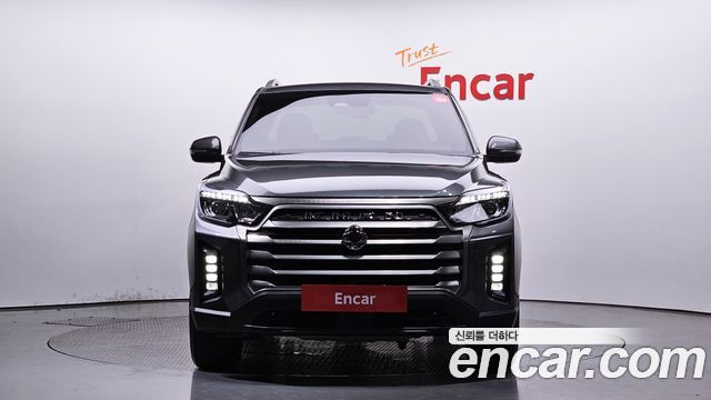 SsangYong Rexton 2022 thumb 3