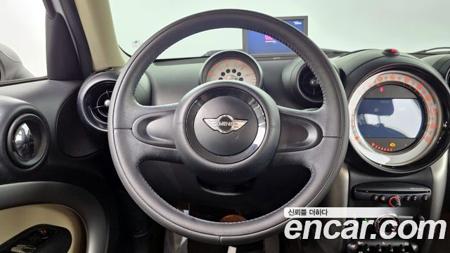 Mini Countryman 2014 thumb 12