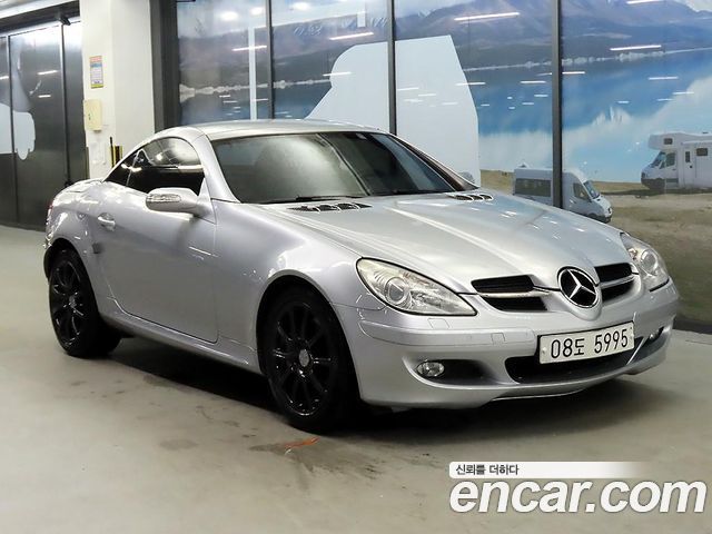 Mercedes-Benz SL 2006 thumb 12