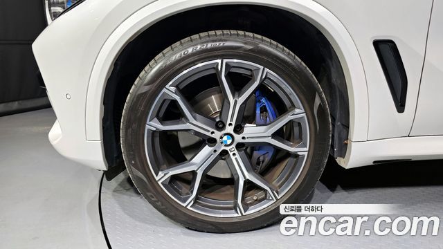 BMW X5 2023 thumb 6