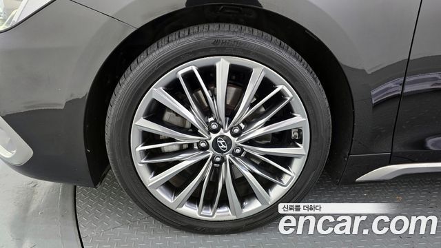 Hyundai Grandeur 2018 thumb 5