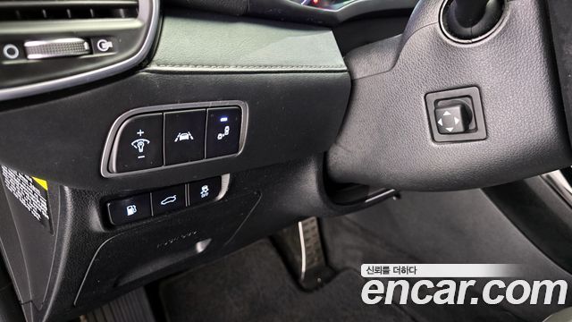 Hyundai Grandeur 2018 thumb 11