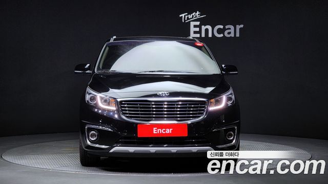 Kia Carnival 2014 thumb 4