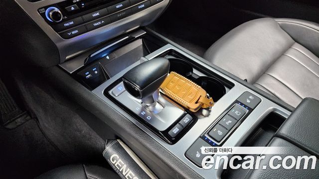Genesis G80 2018 thumb 10