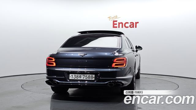 Bentley Flying Spur 2021 thumb 4