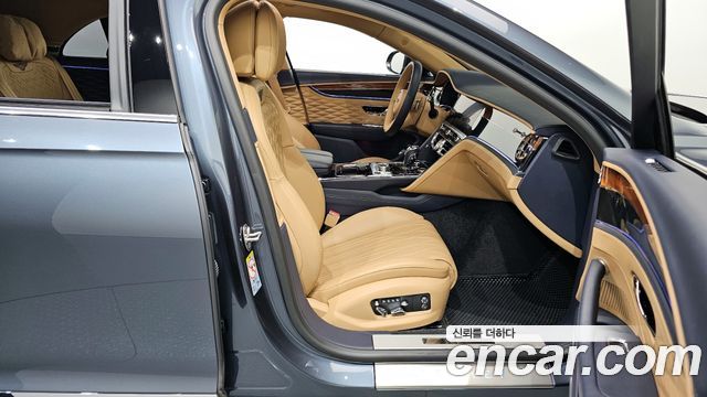 Bentley Flying Spur 2021 thumb 11