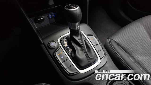 Hyundai Kona 2017 thumb 9