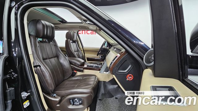 Land Rover Range Rover 2017 thumb 11
