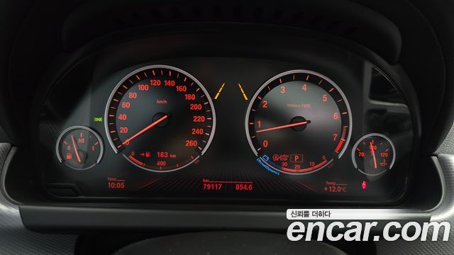 BMW 6 серии 2013 thumb 8