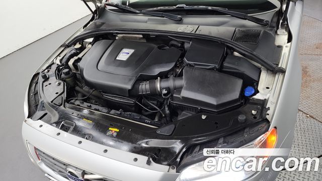 Volvo S80 2011 thumb 6