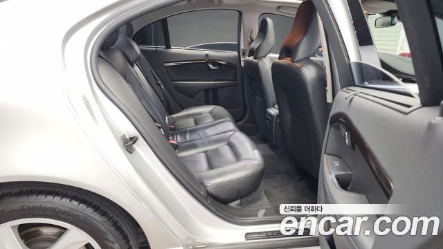 Volvo S80 2011 thumb 12