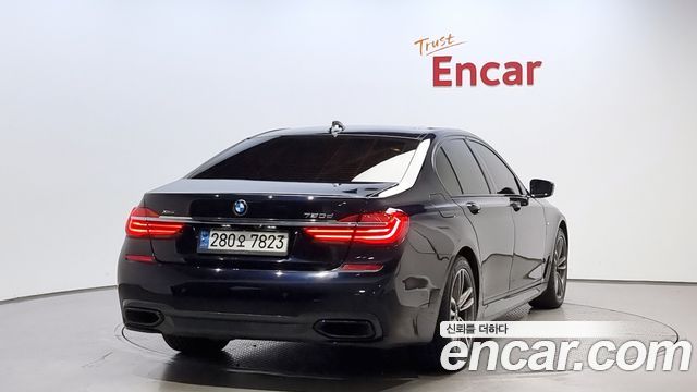 BMW 7 серии 2017 thumb 3
