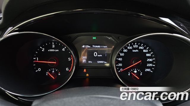 Kia Carnival 2018 thumb 8