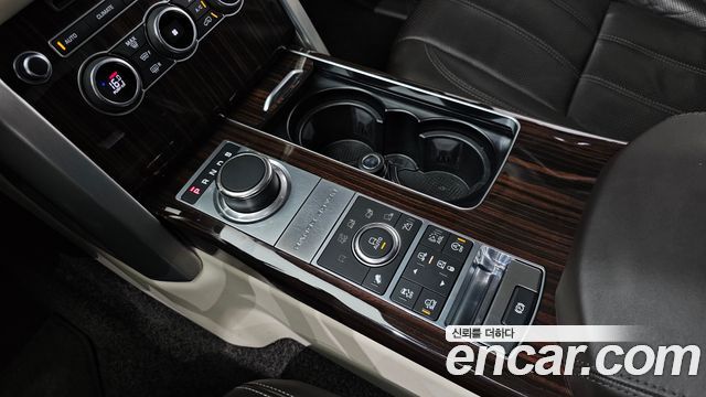 Land Rover Range Rover 2016 thumb 10
