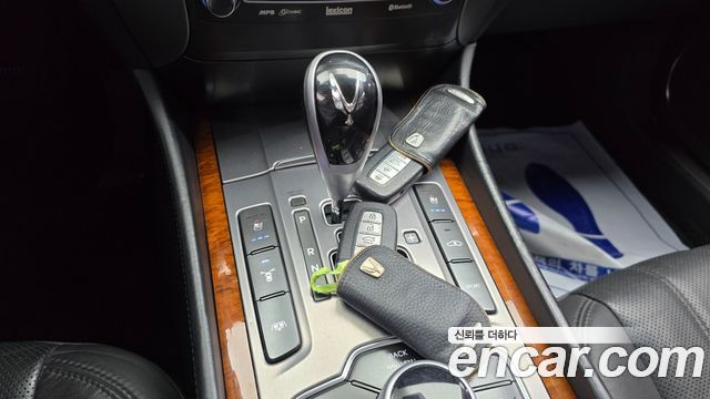 Hyundai Equus 2012 thumb 10