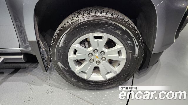 Chevrolet Colorado 2022 thumb 5