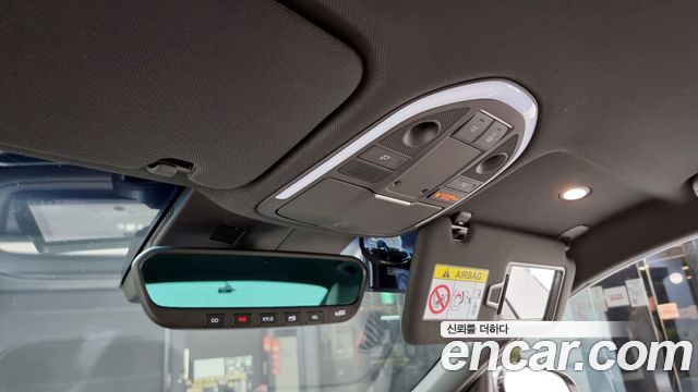 Genesis G70 2021 thumb 11