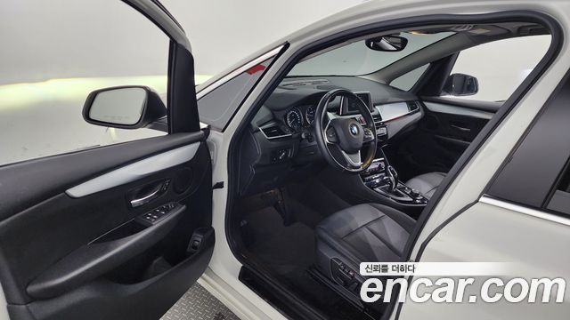 BMW 2 серии 2019 thumb 11