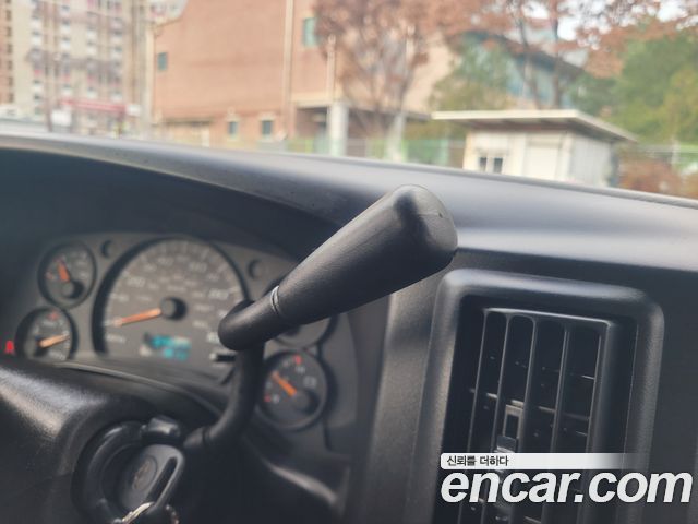 Chevrolet Express Van 2005 thumb 10