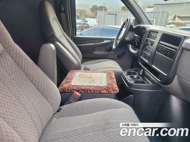 Chevrolet Express Van 2005 thumb 11