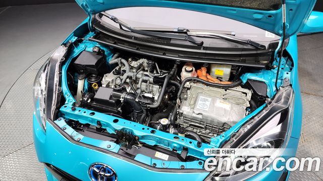 Toyota Prius 2018 thumb 7