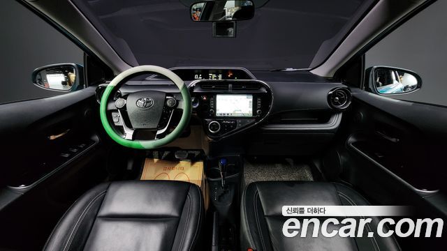 Toyota Prius 2018 thumb 8