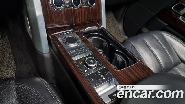Land Rover Range Rover 2015 thumb 9