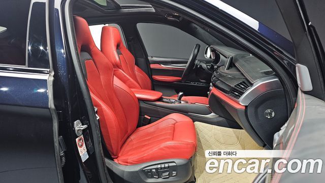 BMW X6 M 2016 thumb 10
