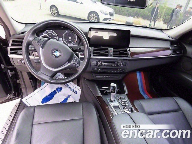 BMW X6 2013 thumb 8