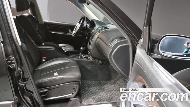SsangYong Rexton 2012 thumb 11