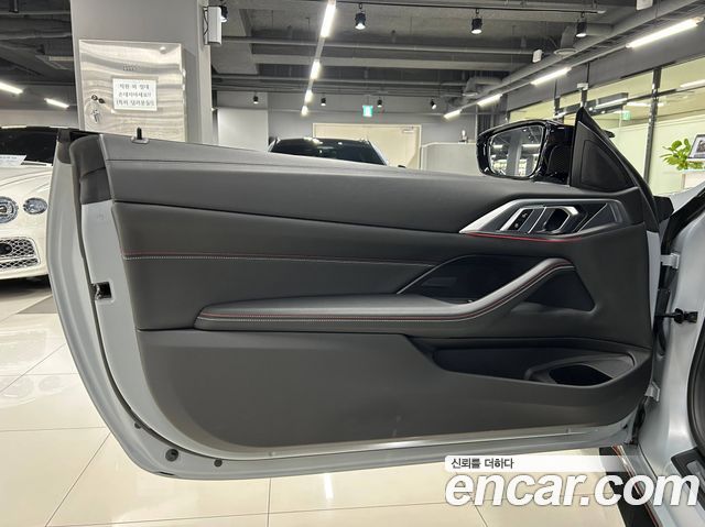 BMW M4 2023 thumb 7