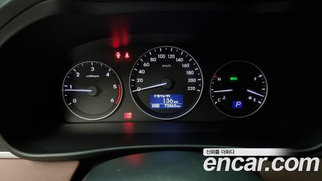 Hyundai Starex 2019 thumb 8