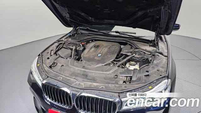 BMW 7 серии 2017 thumb 6