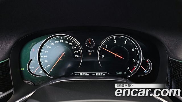 BMW 7 серии 2017 thumb 8