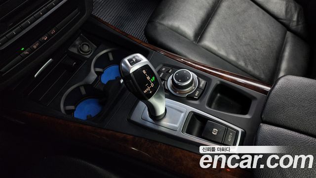 BMW X5 2012 thumb 9