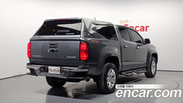 Chevrolet Colorado 2020 thumb 3