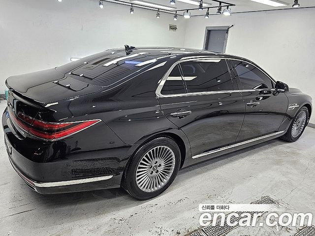 Genesis G90 2019 thumb 7